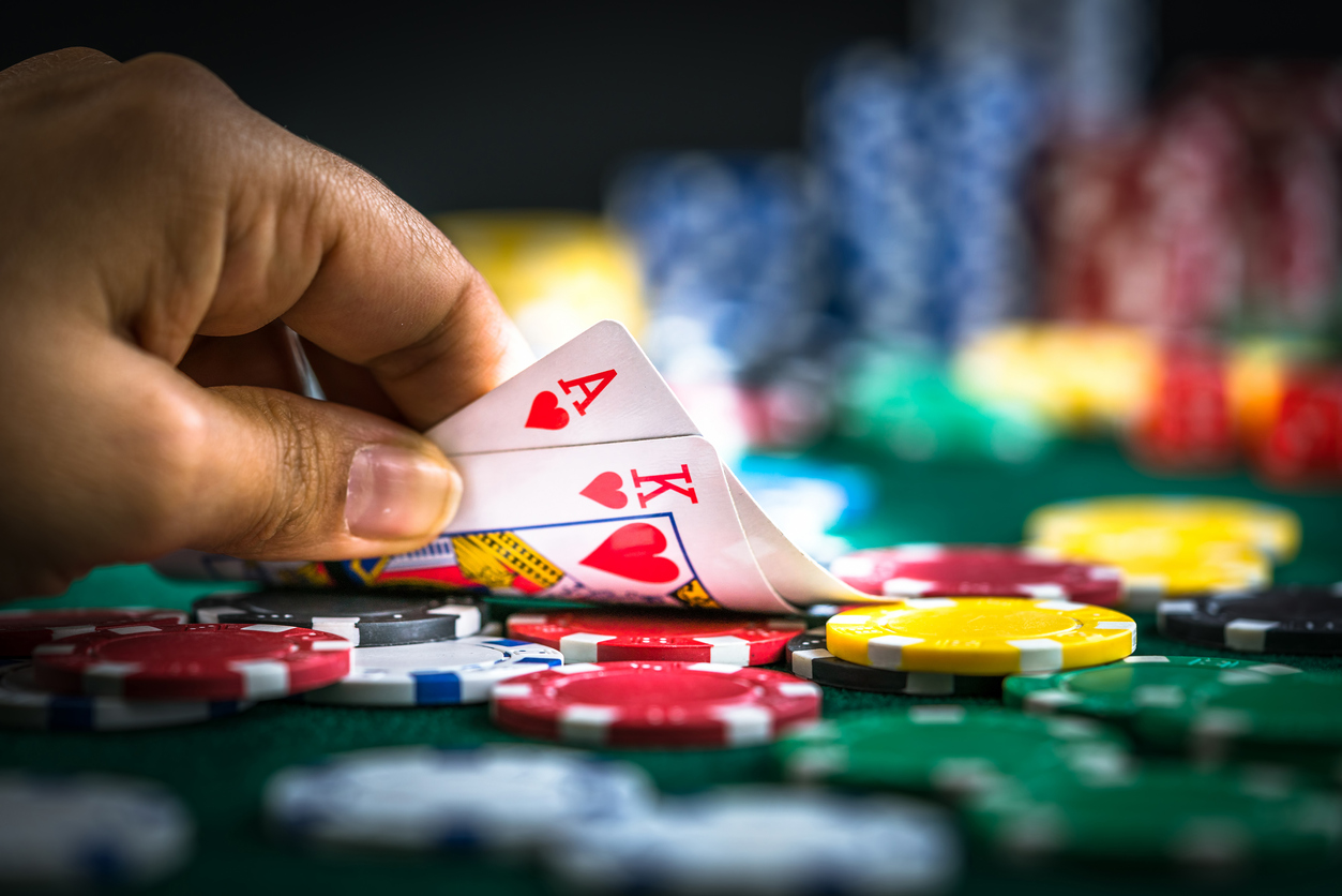 “Big Blind Bets” Outsmarts Shakerchi to Win $1665962 in 2019 WCOOP Main Event Finals